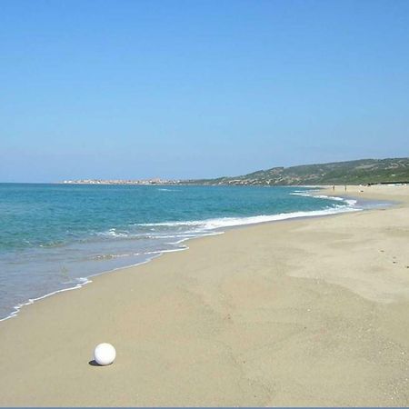 Appartamenti MareBlu Badesi Esterno foto