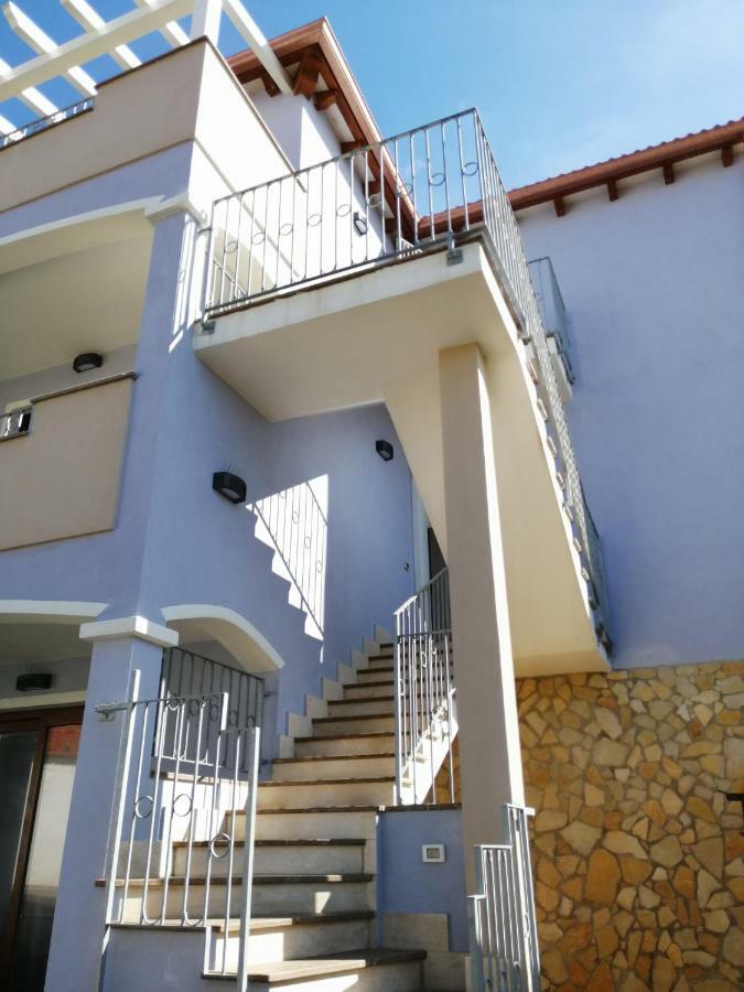 Appartamenti MareBlu Badesi Esterno foto