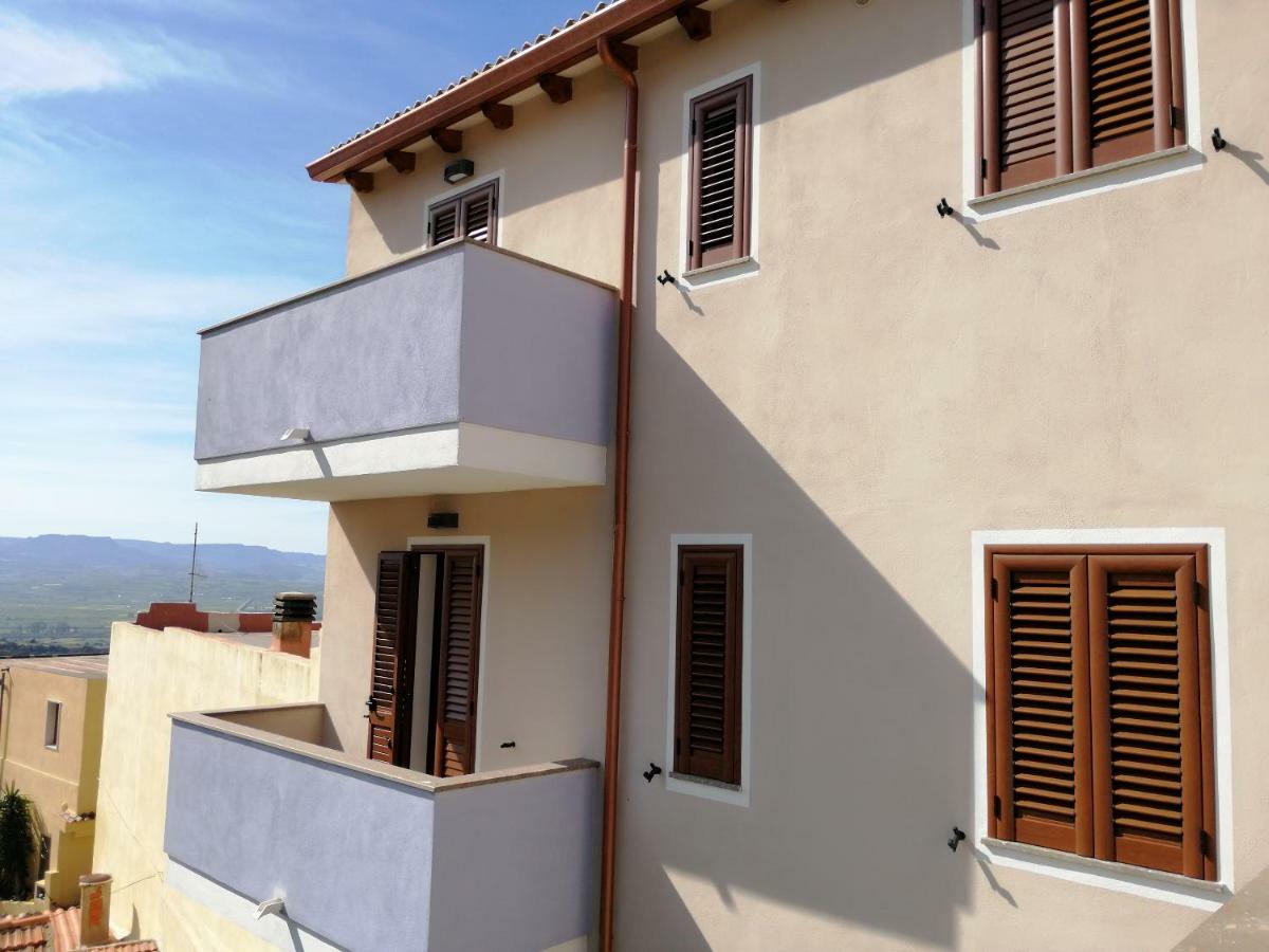 Appartamenti MareBlu Badesi Esterno foto